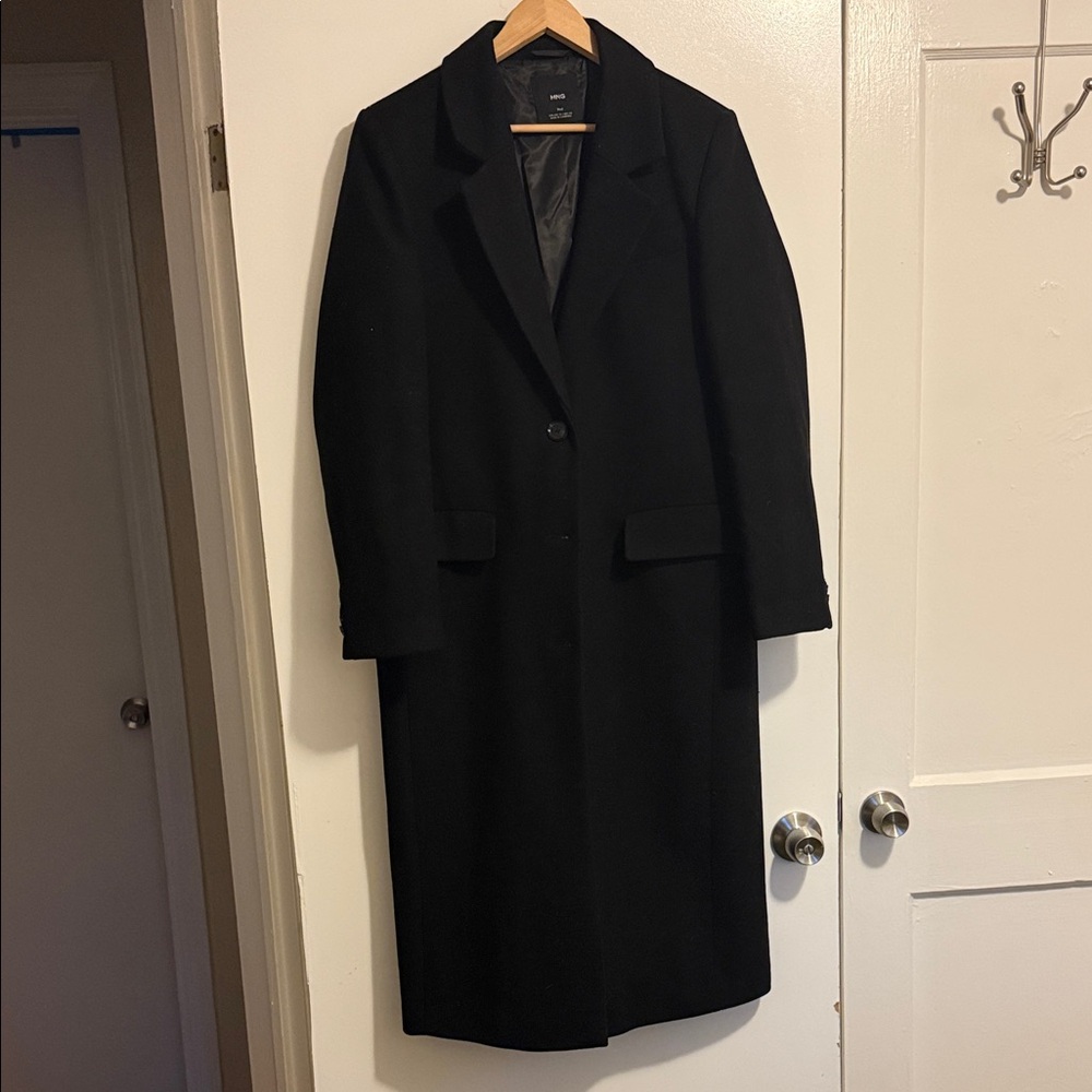 Elegant Black Women's Coat from MANGO